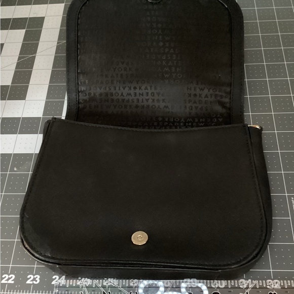 Kate Spade Cross body - Picture 6 of 11